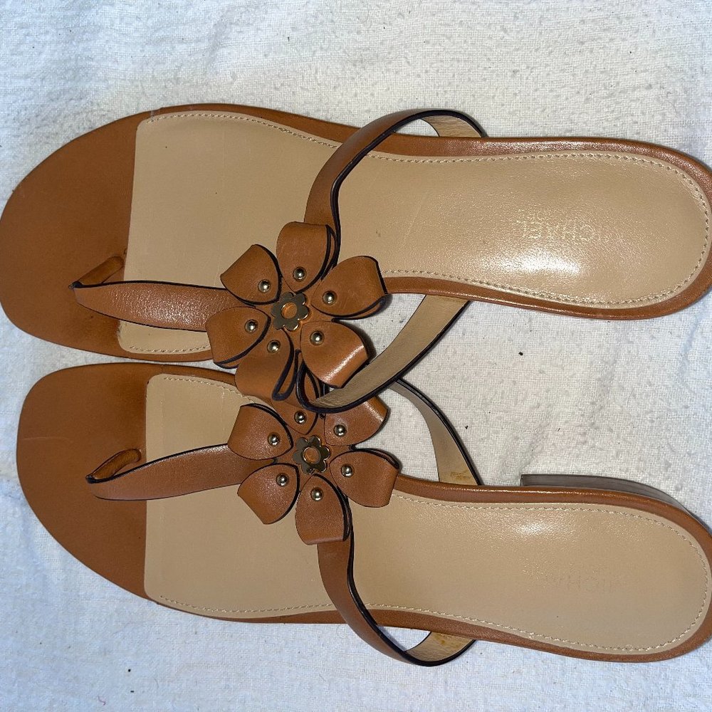 Michael Kors 3/4” heel flower sandals - Picture 3 of 5